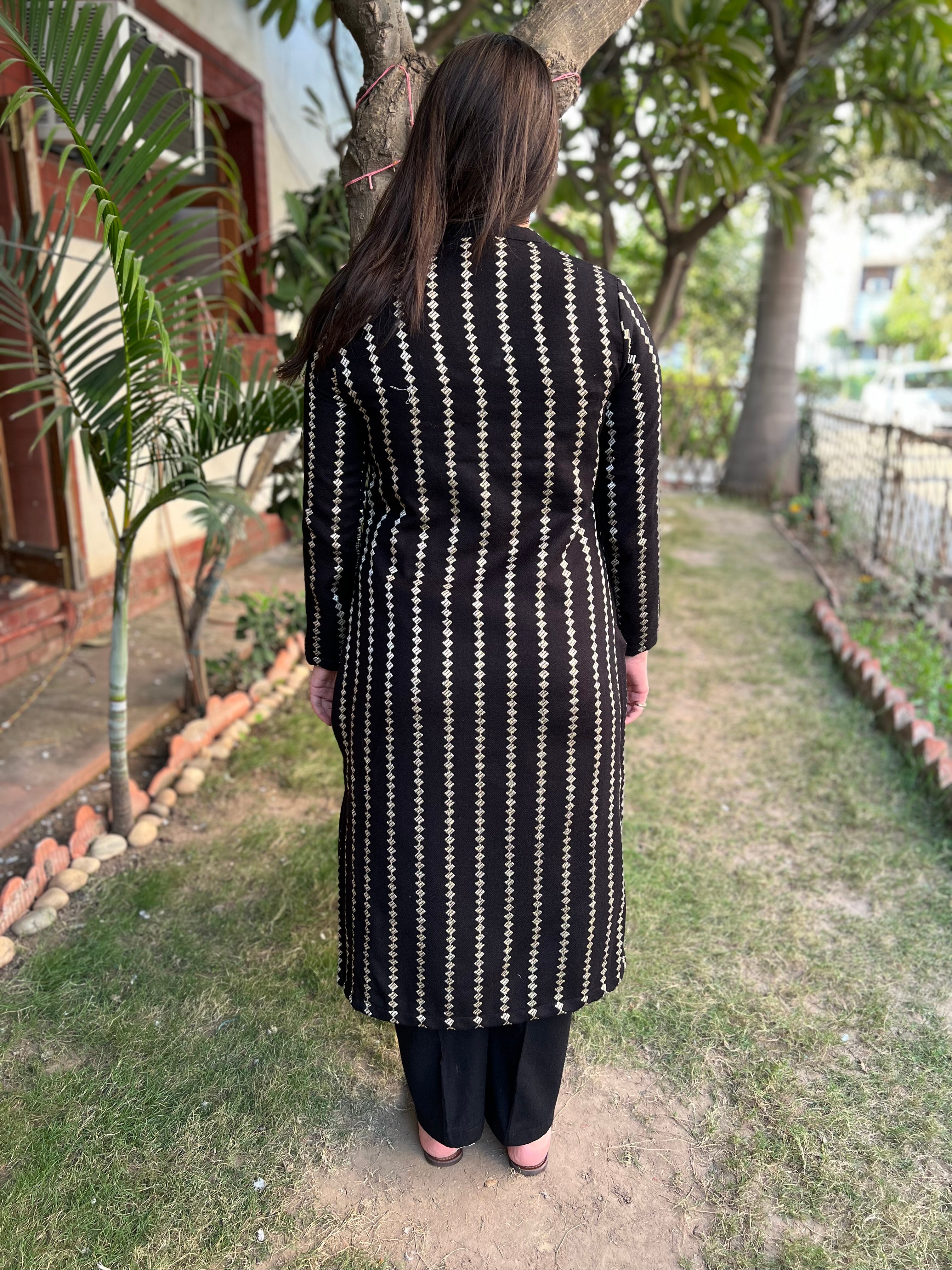 Black Gold basic Woollen kurta