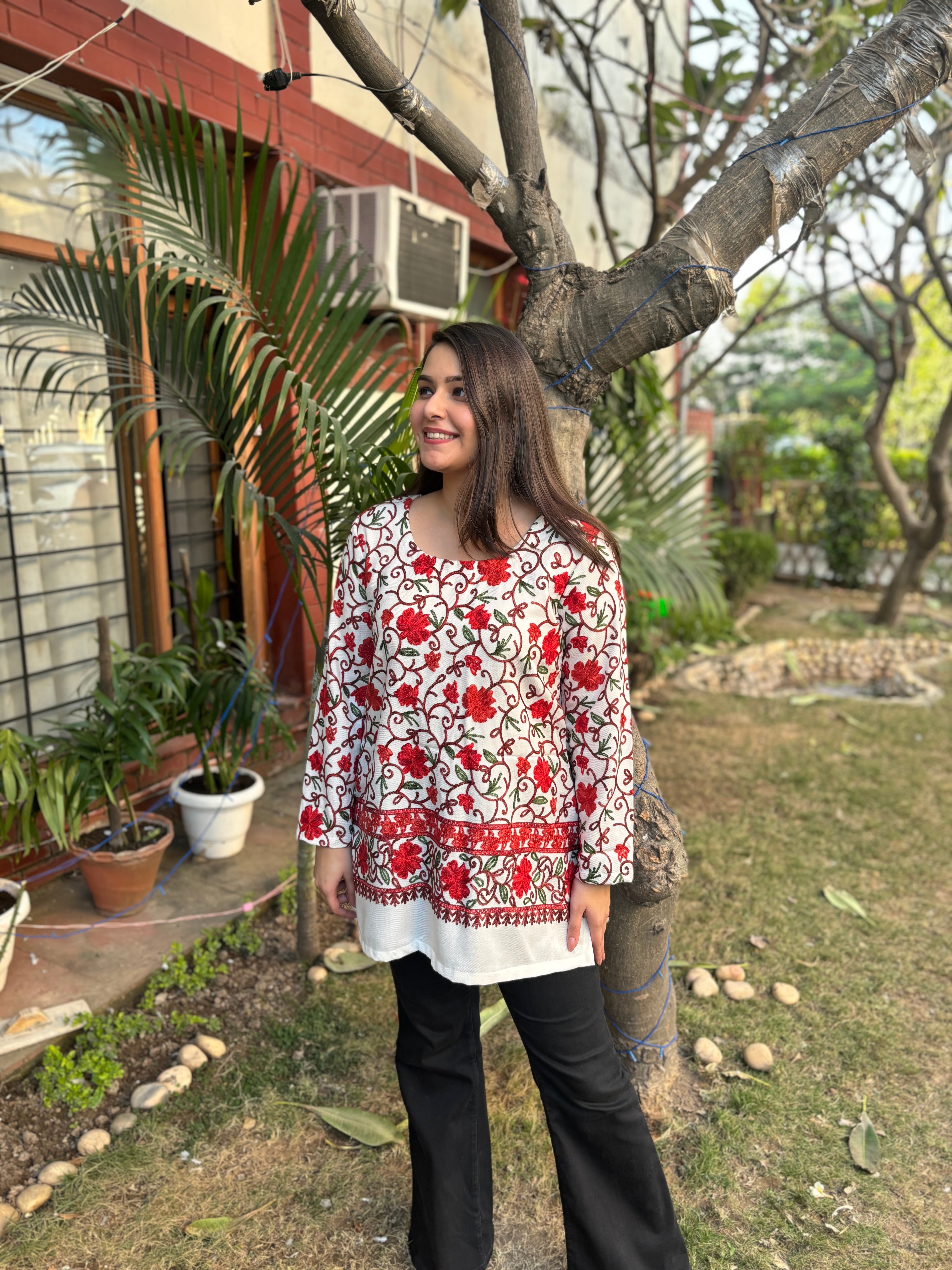 White Kanni embroidered short kurti