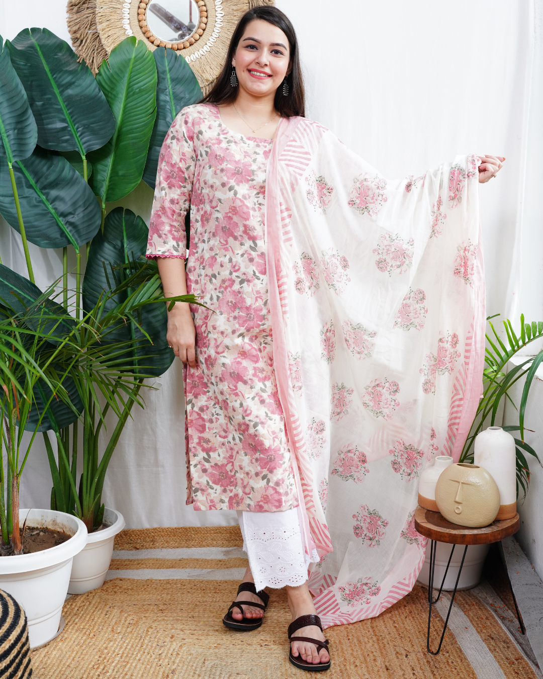 Pink floral kurta duppata set