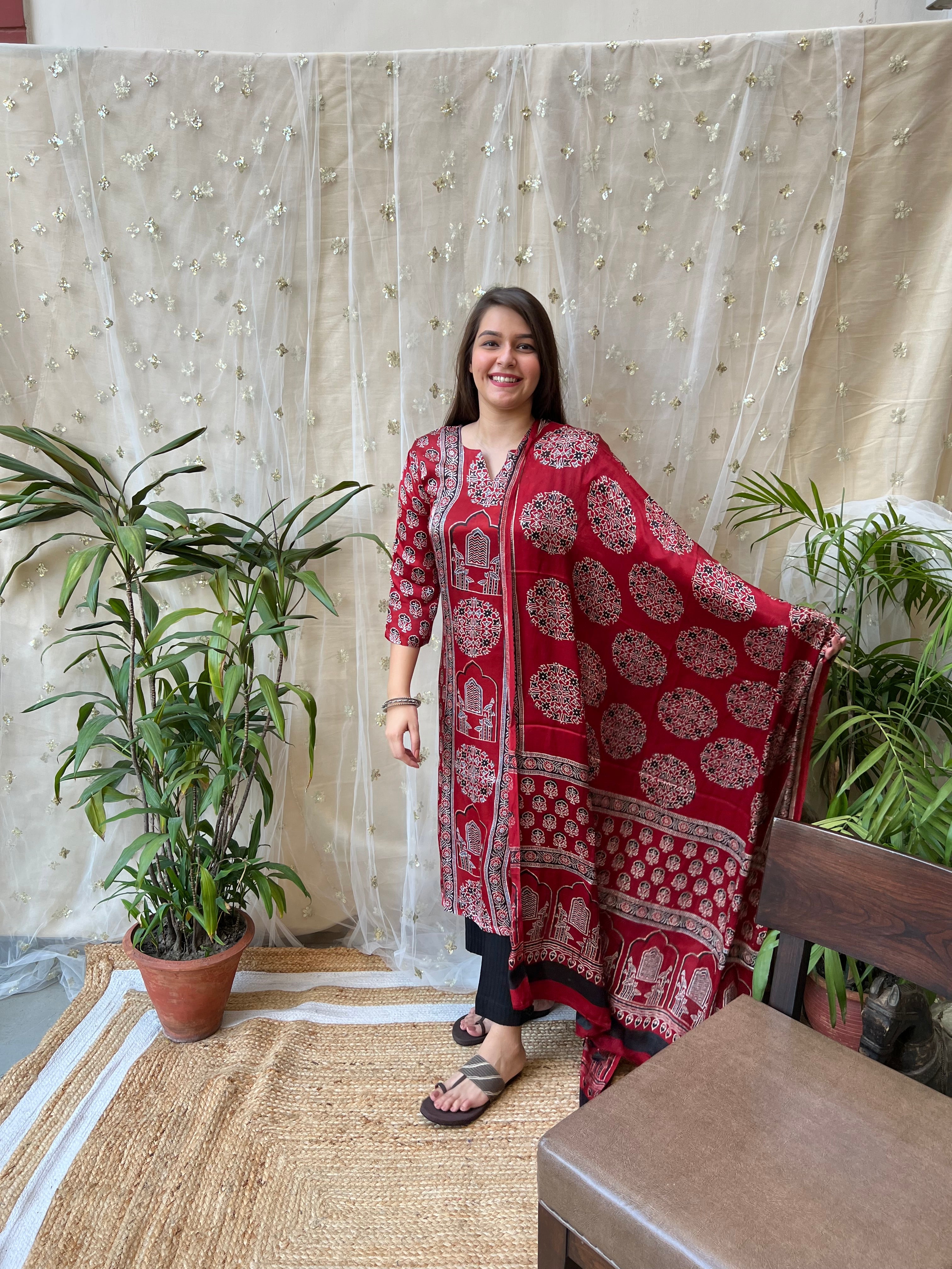 Maroon minar Premium Modal Silk Kurta Duppata Set