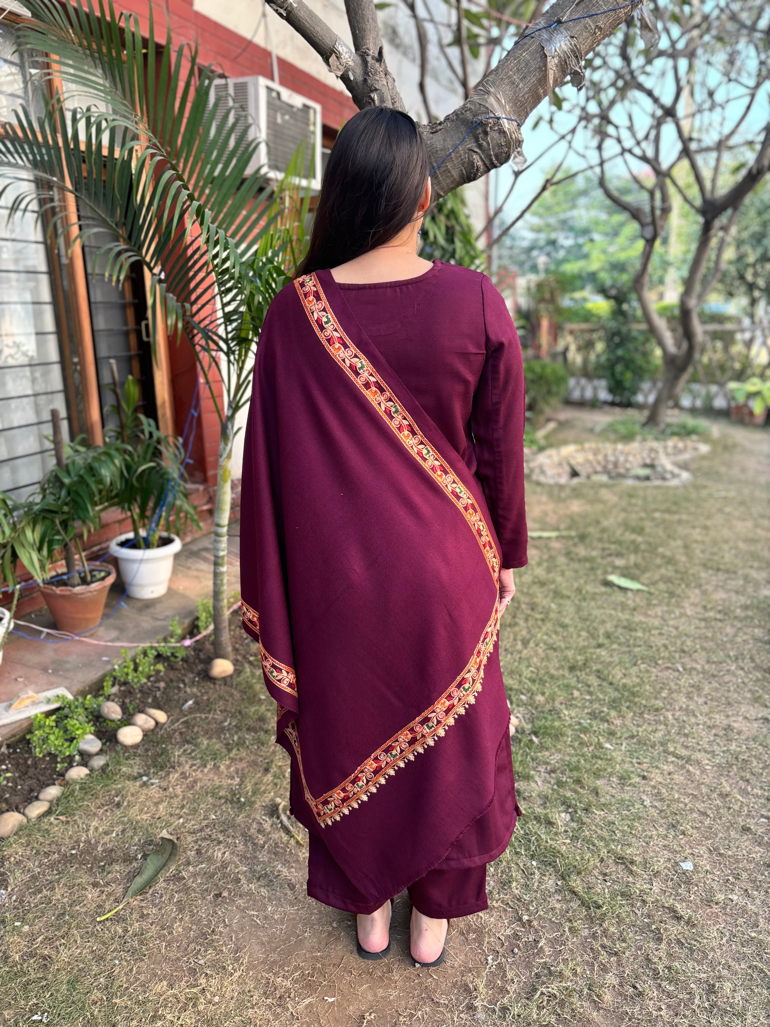 Coca cola embroidered woollen suit set