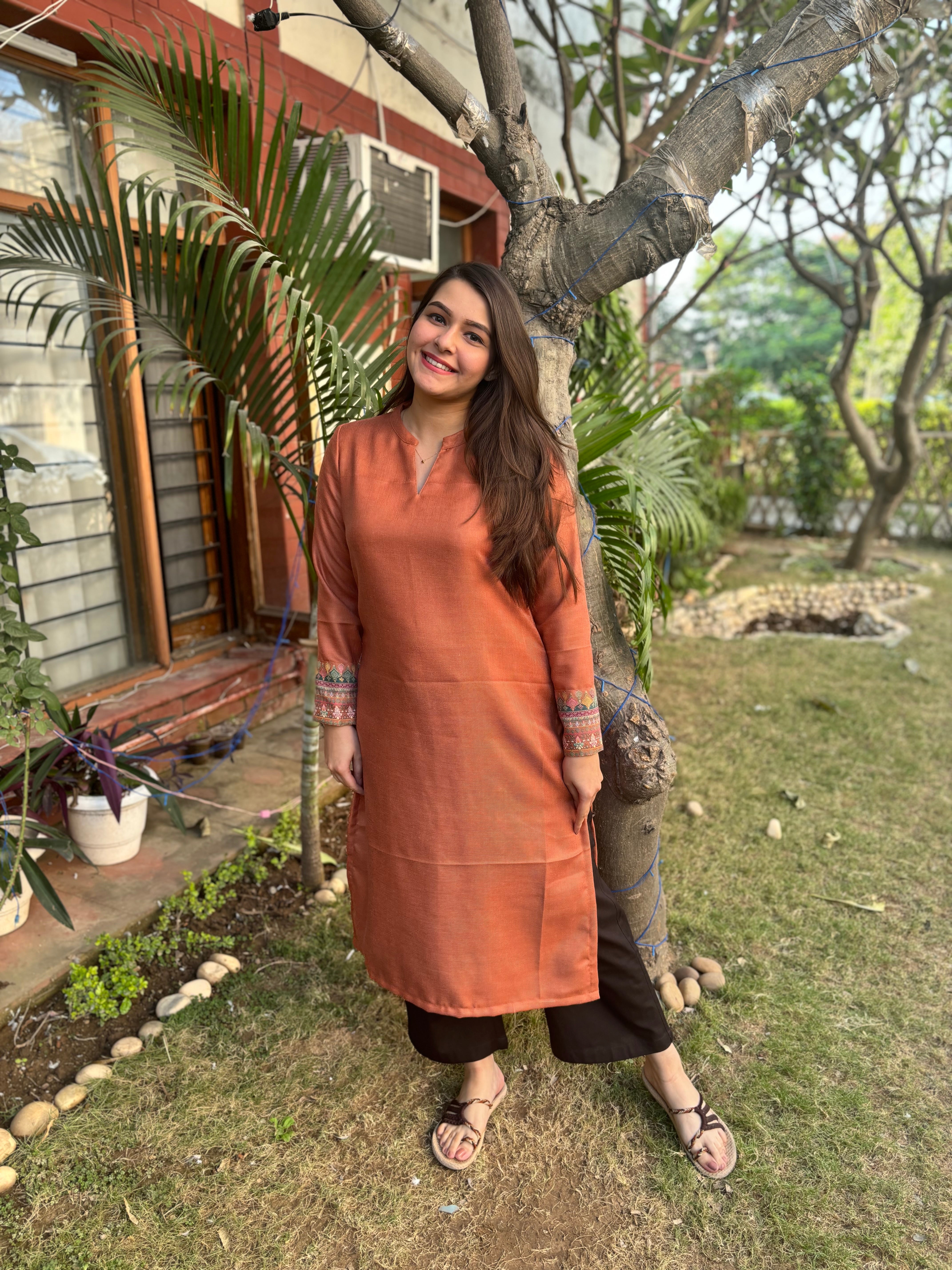 Rust border woollen kurta