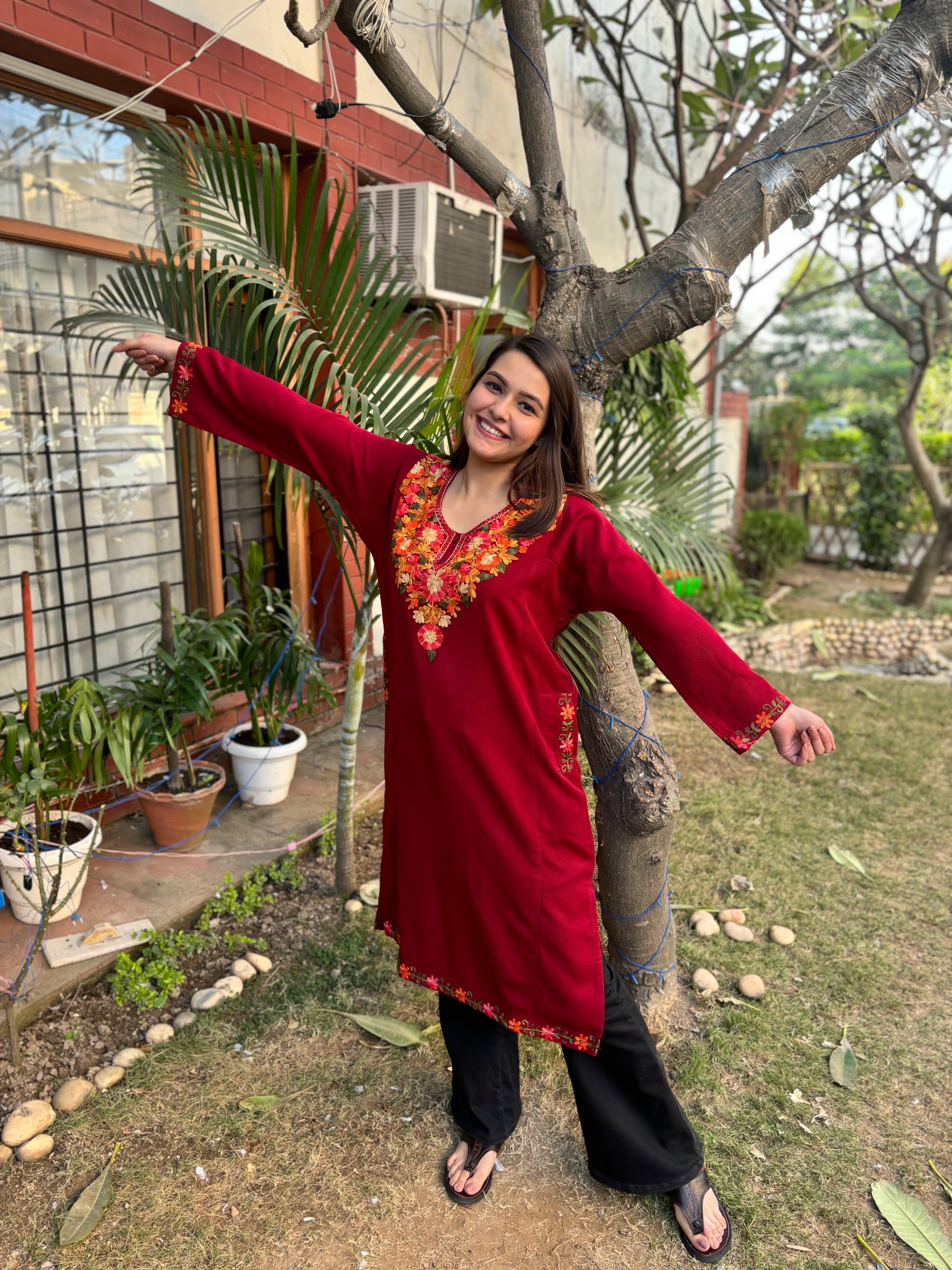 Maroon embroidered Phiran (Loose fitting)
