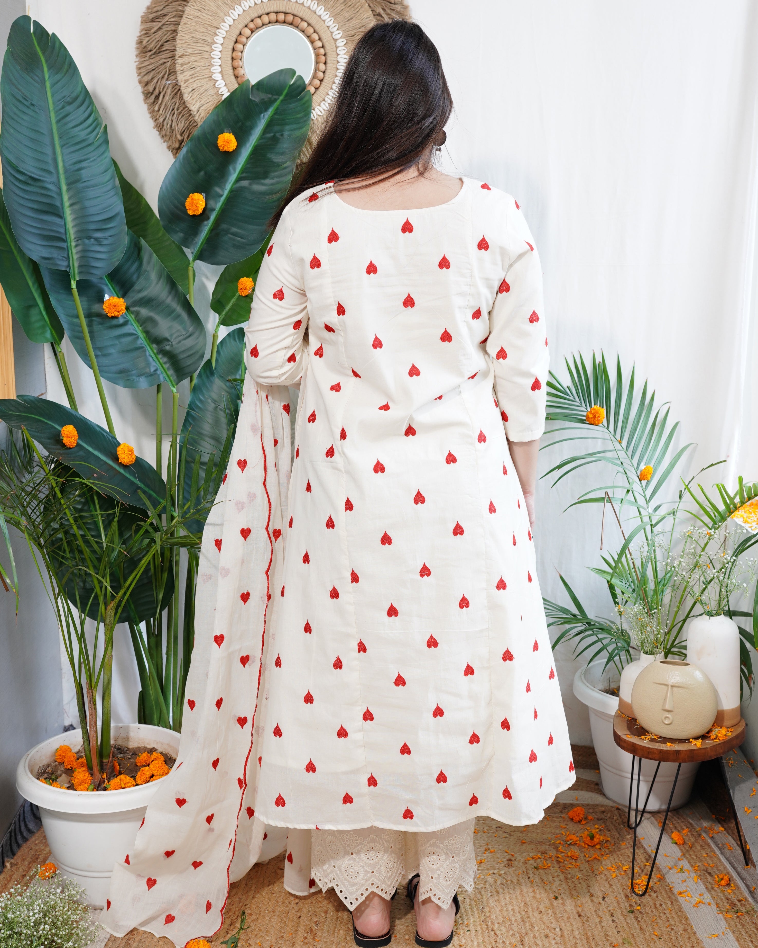 Cream Heart Mulmul Kurta duppata set